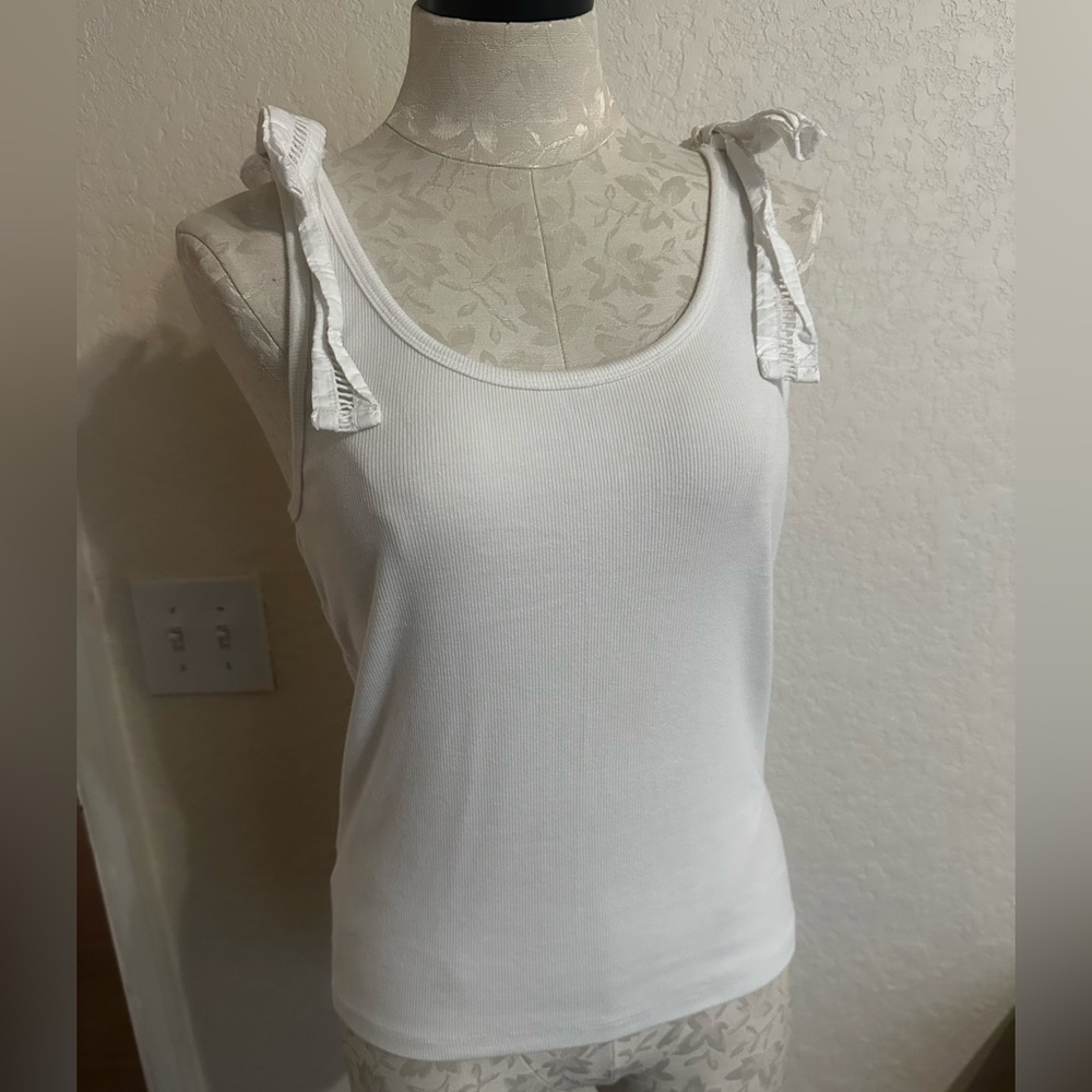 White Sleeveless Top with Bows on Straps